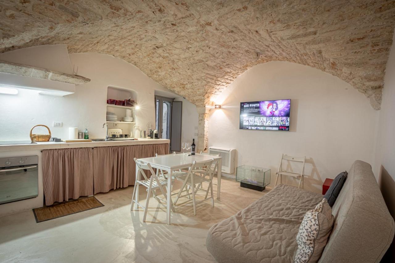 Vacation And Short Stay Suites & Apartments Ceglie - Celso سيغلي ميسابيكا المظهر الخارجي الصورة